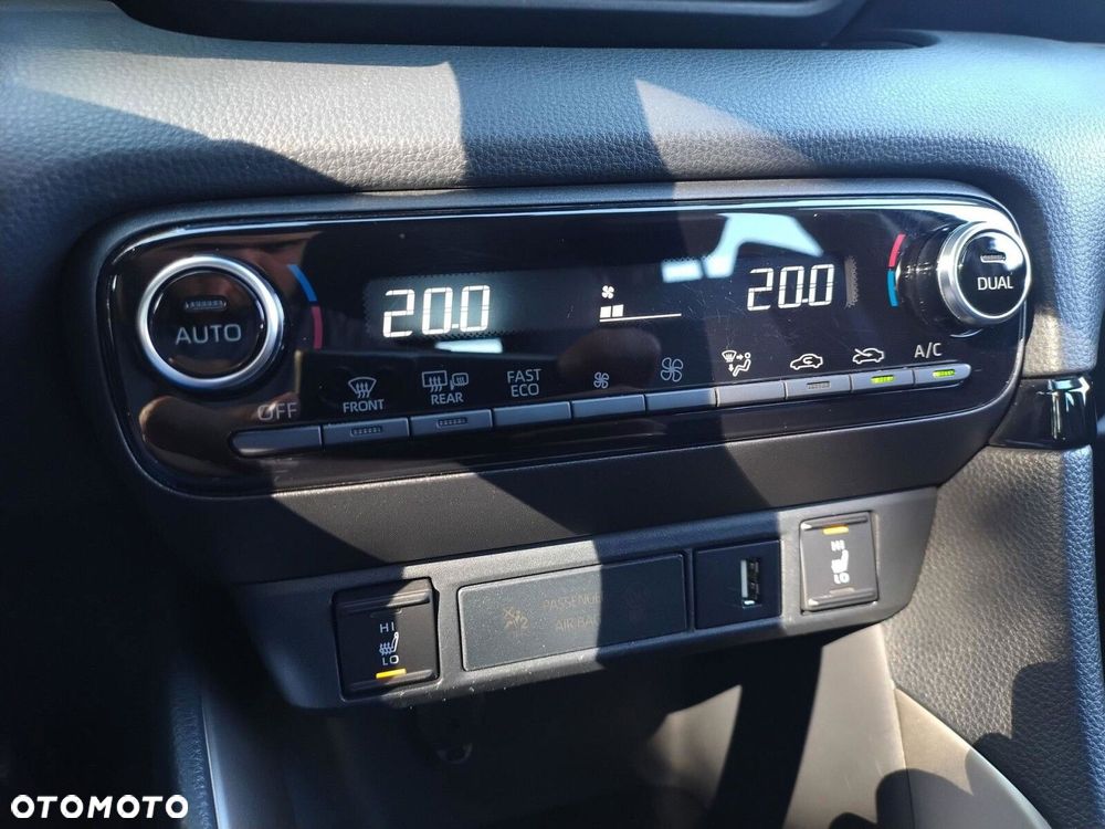 Mazda 2 - 22