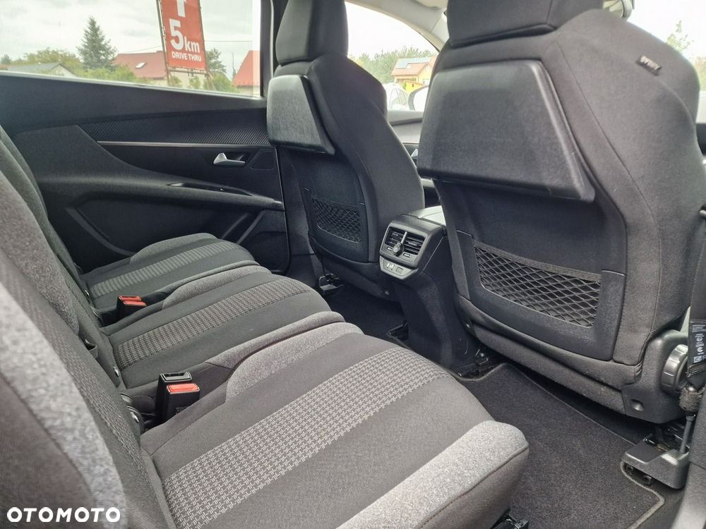 Peugeot 5008 1.5 BlueHDi Active Pack S&S EAT8 - 22