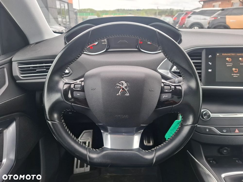 Peugeot 308 BlueHDi 130 Stop & Start Allure - 18