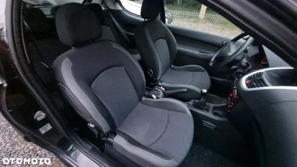 Peugeot 206 plus 75 Generation - 18