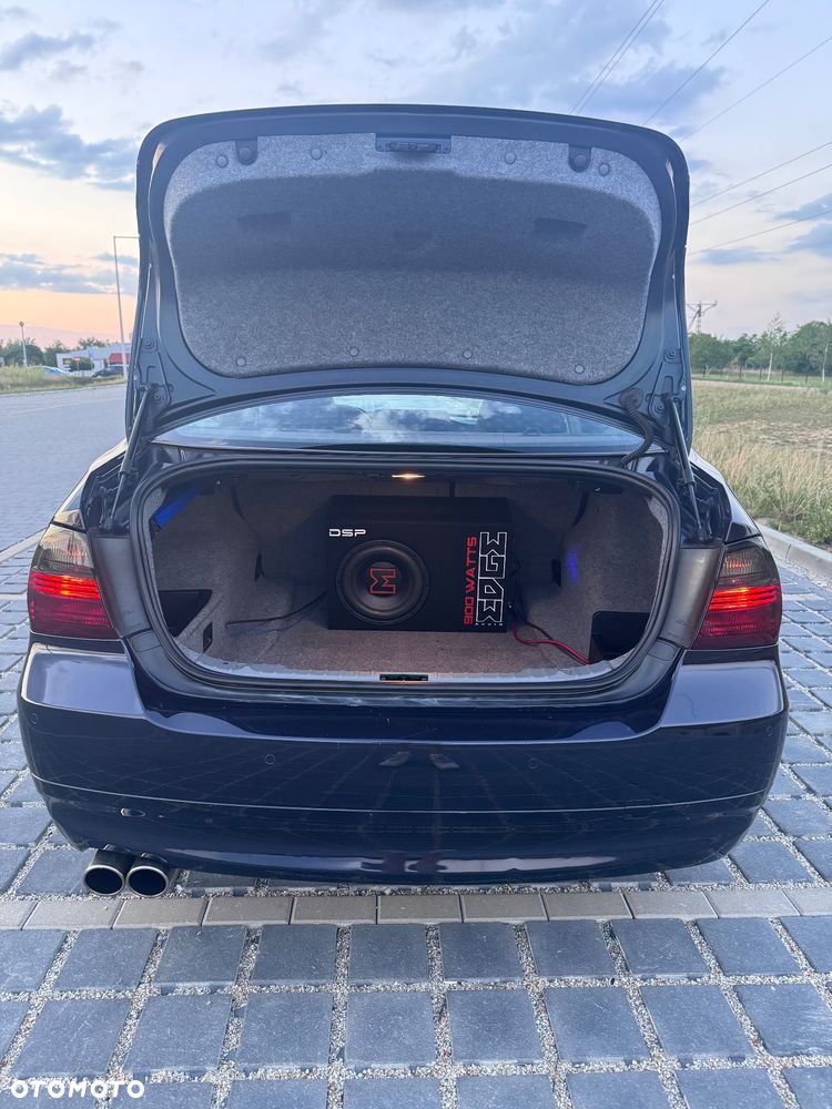 BMW Seria 3 - 15