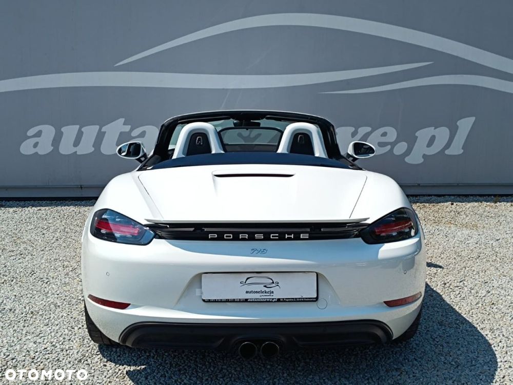 Porsche 718 Boxster - 17