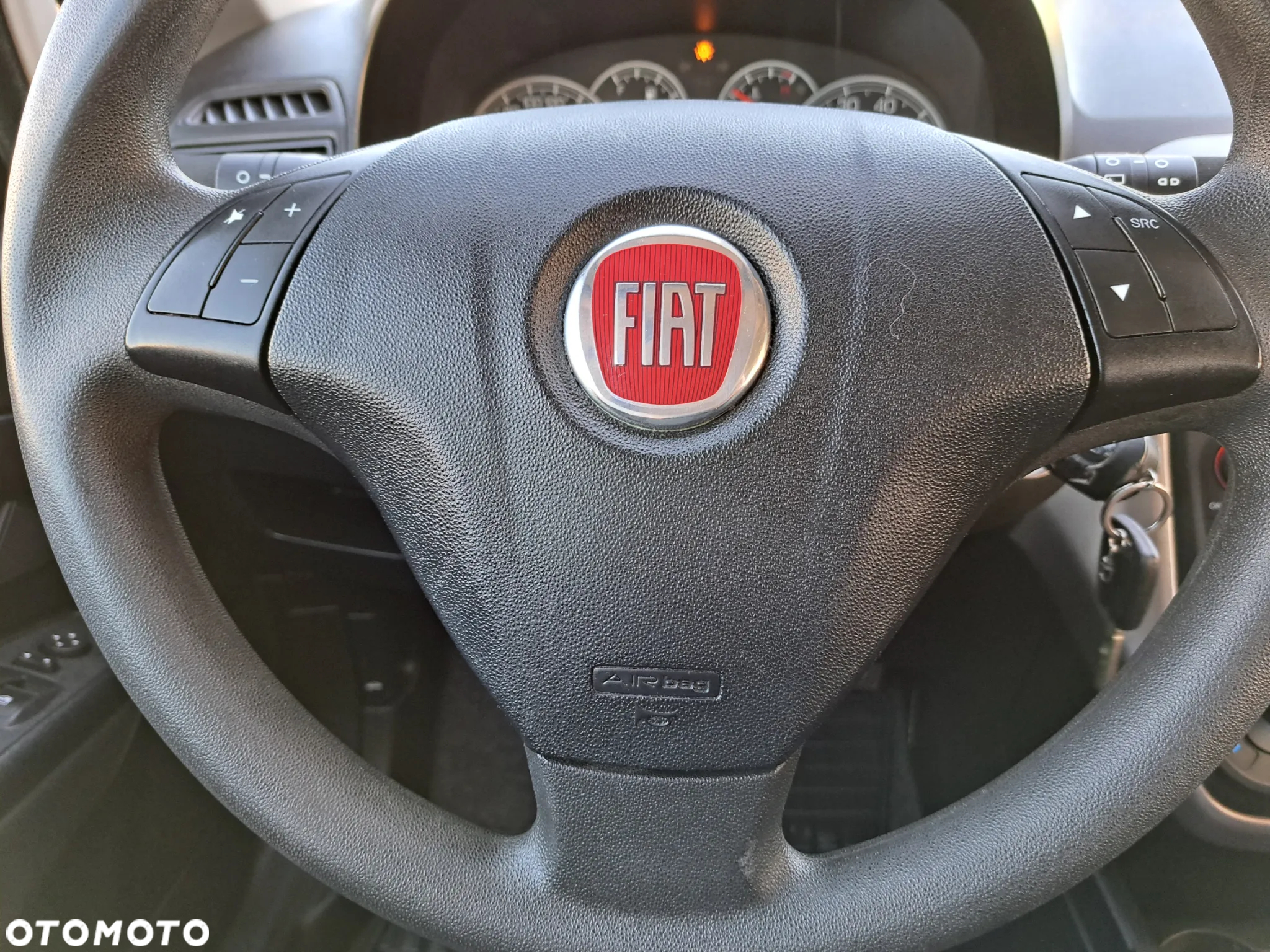 Fiat Grande Punto - 27