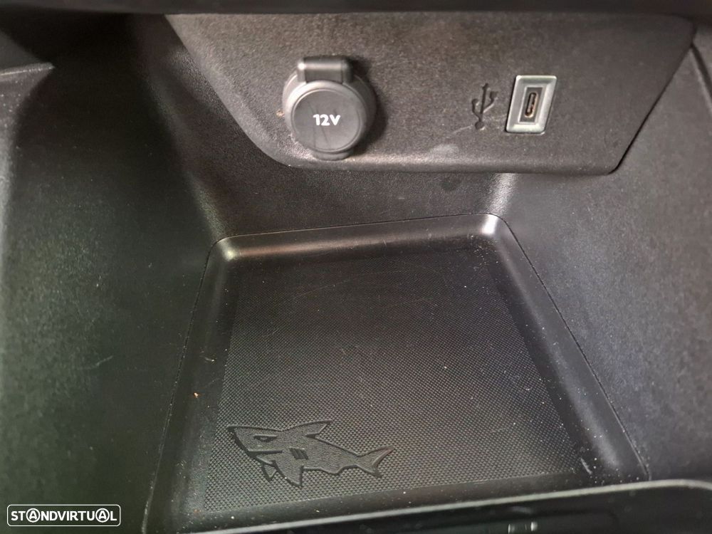 Opel Corsa 1.2 T Hybrid EdCT - 23