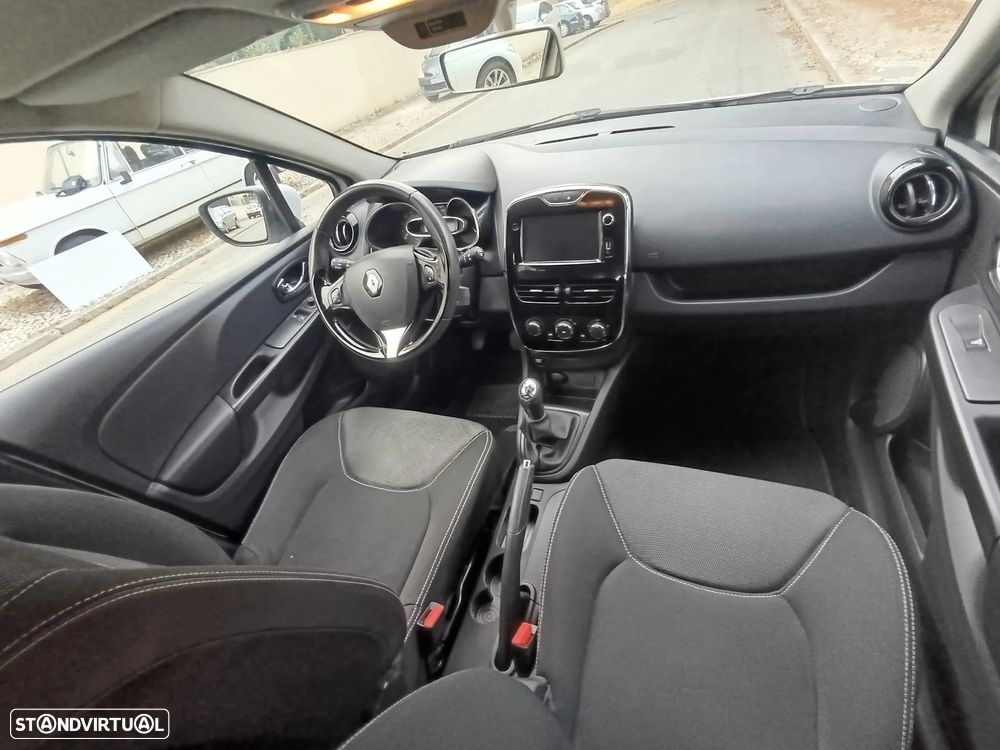 Renault Clio Sport Tourer 1.5 dCi Dynamique S - 21