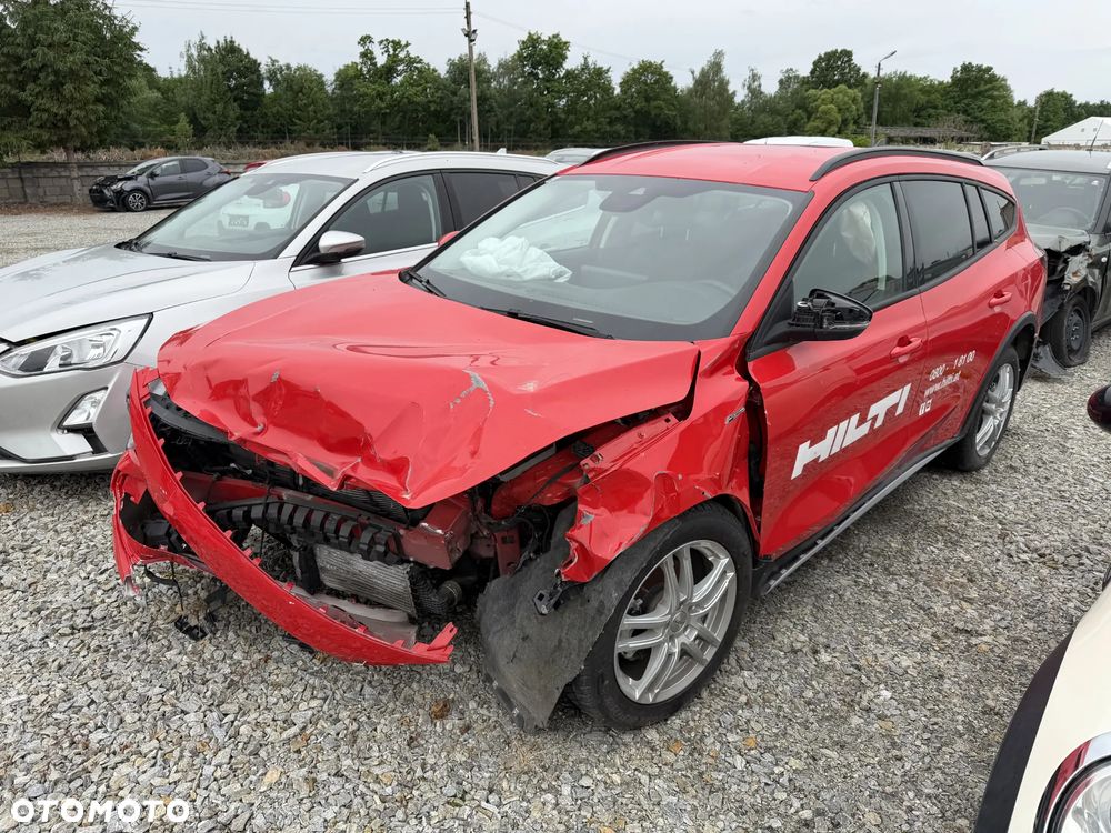 Ford Focus - 8