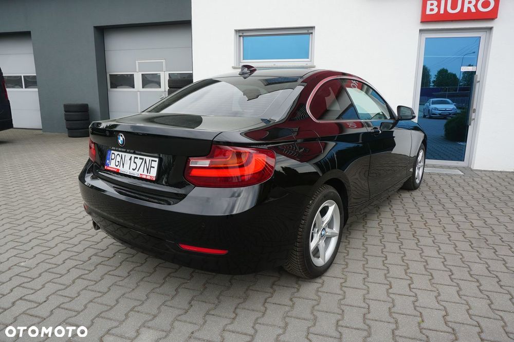 BMW Seria 2 218i Sport Line - 3
