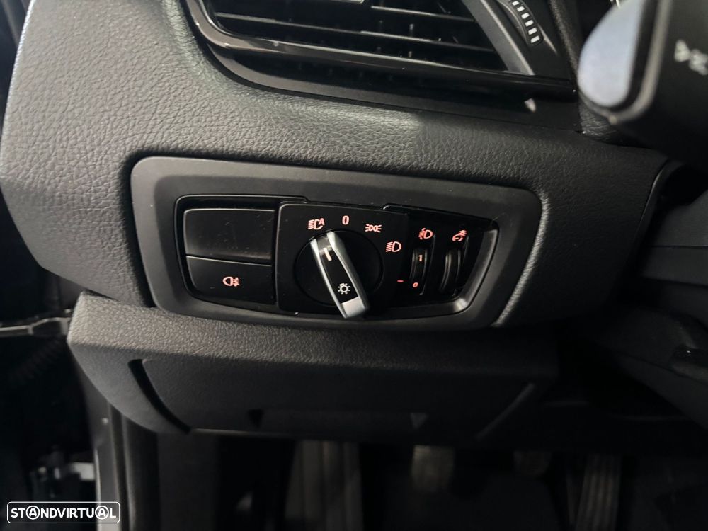 BMW 216 Active Tourer d Advantage - 16