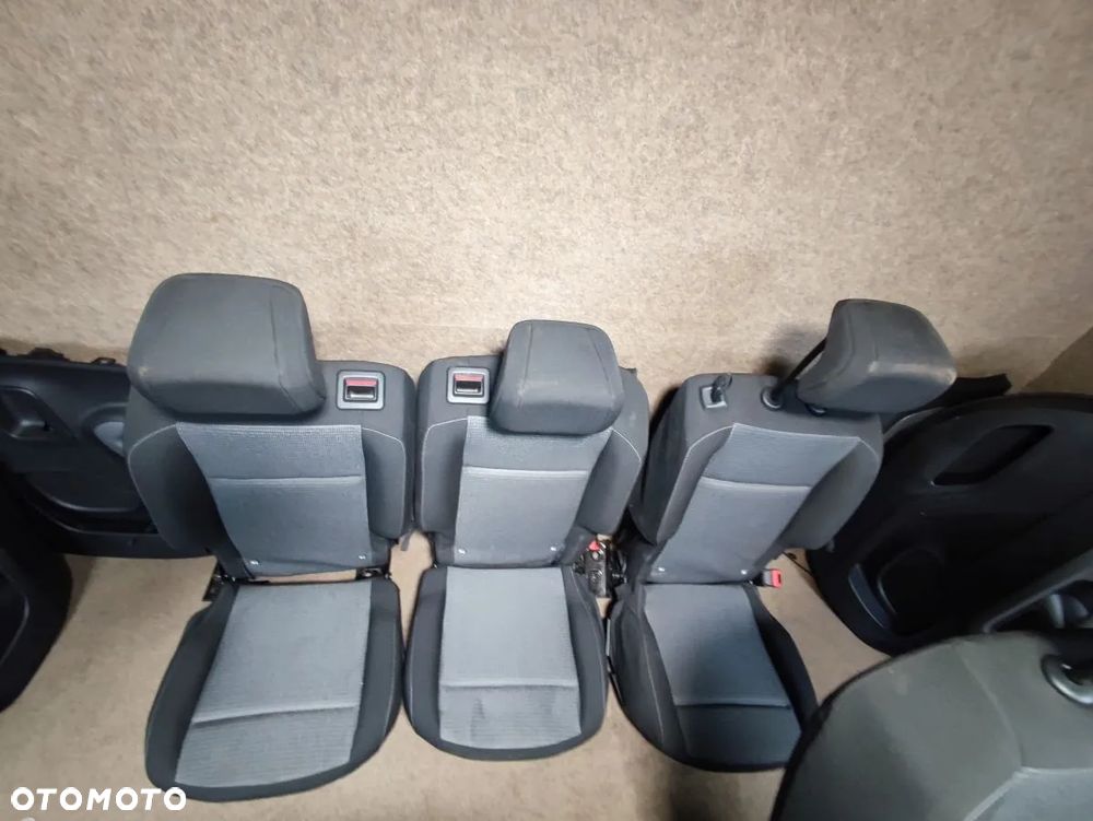 TOYOTA PROACE CITY od 2017r Fotele Kanapa Boczki - 3