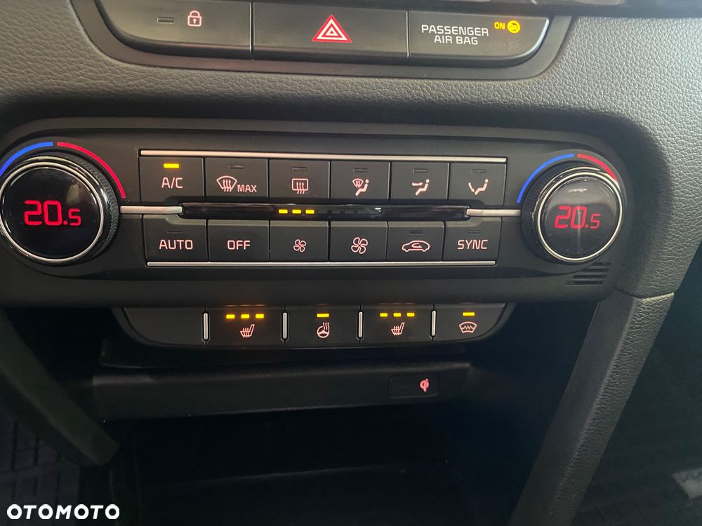 Kia XCeed 1.5 T-GDI GT-Line - 18