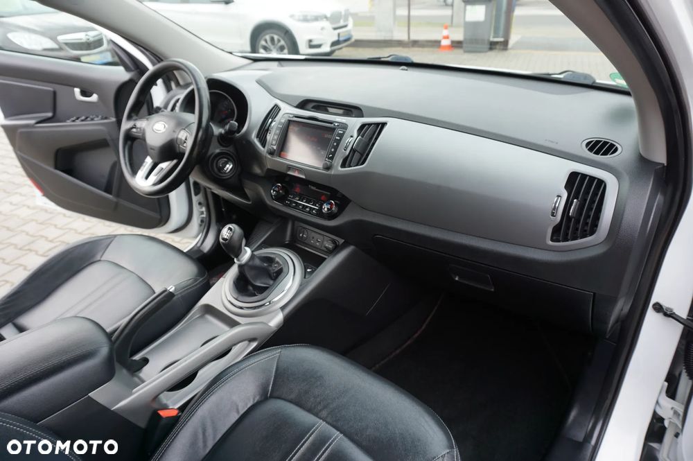 Kia Sportage 1.6 GDI Business Line L 2WD - 27