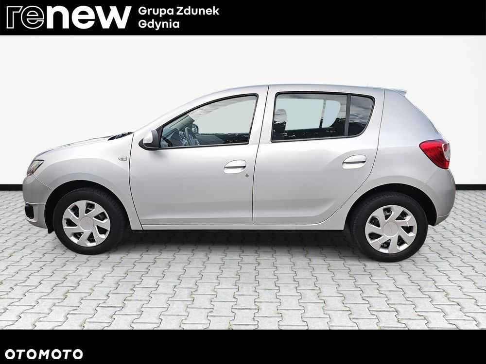 Dacia Sandero - 8
