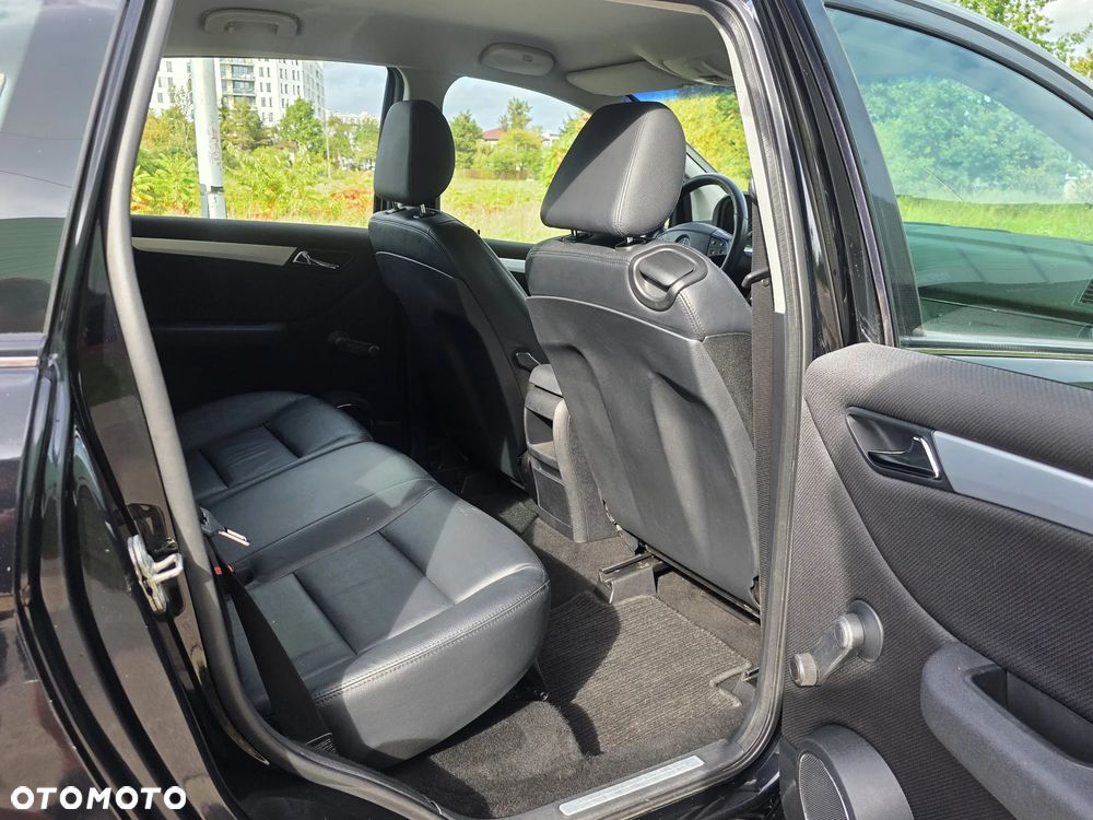Mercedes-Benz Klasa B 200 Autotronic - 26