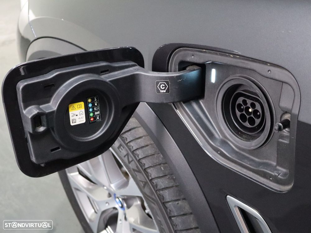 BMW X5 xDrive45e - 31