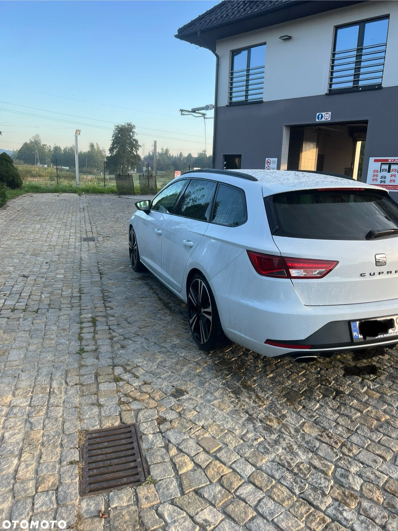 Seat Leon 2.0 TSI Cupra 290 S&S DSG - 11
