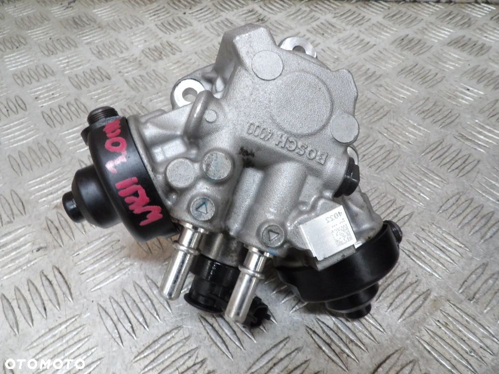 JEEP GRAND CHEROKEE WK2 3.0 CRD POMPA WTRYSKOWA 0445010696 - 2