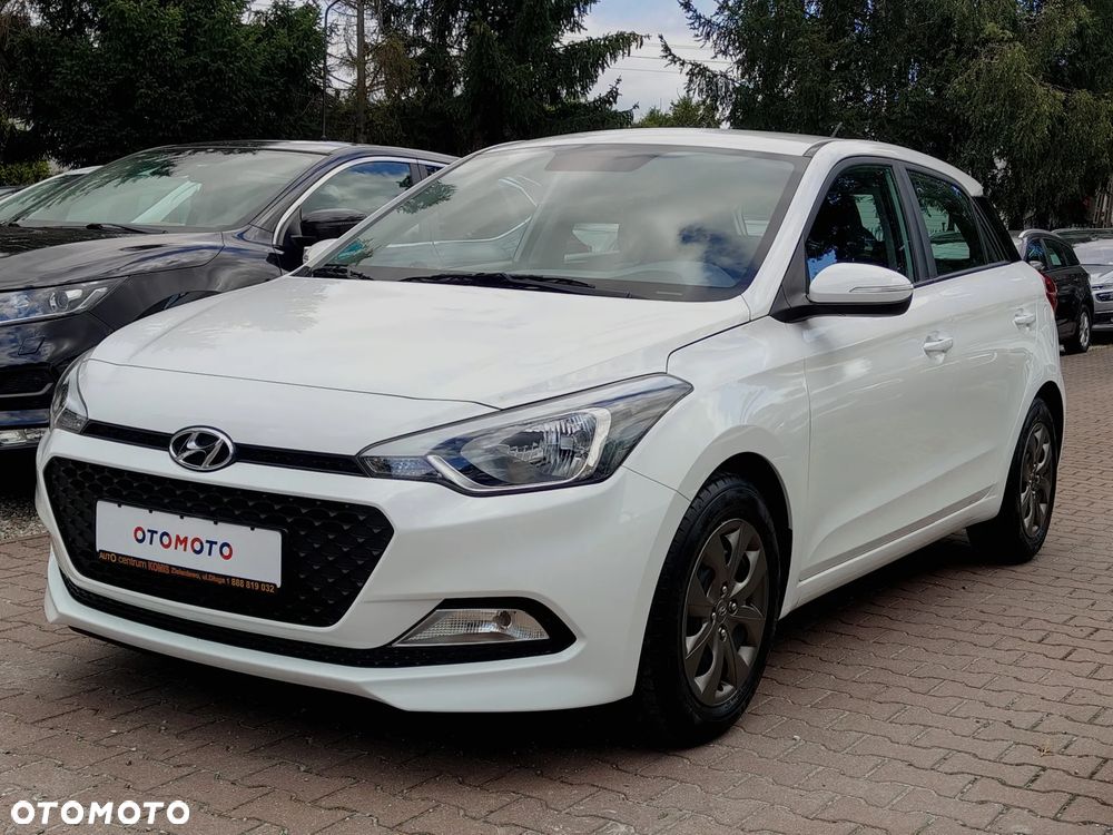 Hyundai i20 blue 1.2 - 5