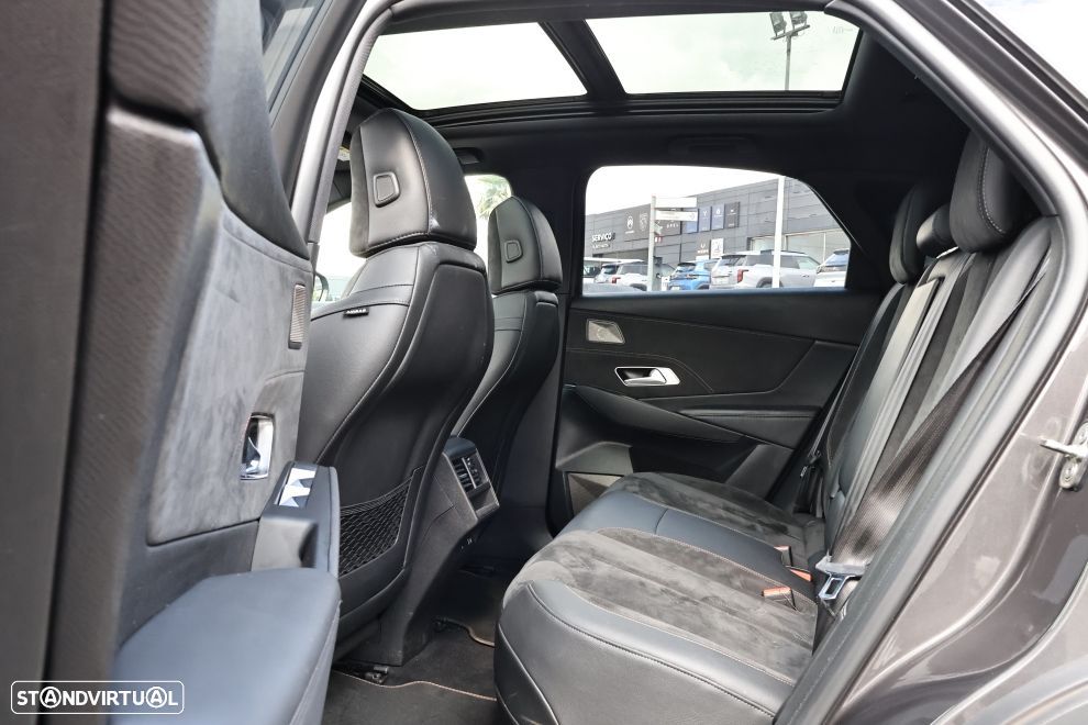 DS DS7 Crossback E-Tense Performance Line+ EAT8 - 19