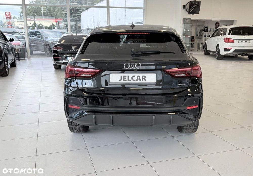 Audi Q3 40 TDI Quattro S tronic S line - 13