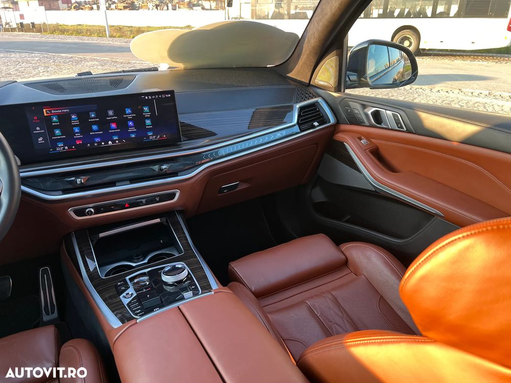 BMW X7 2024 — imagine 34