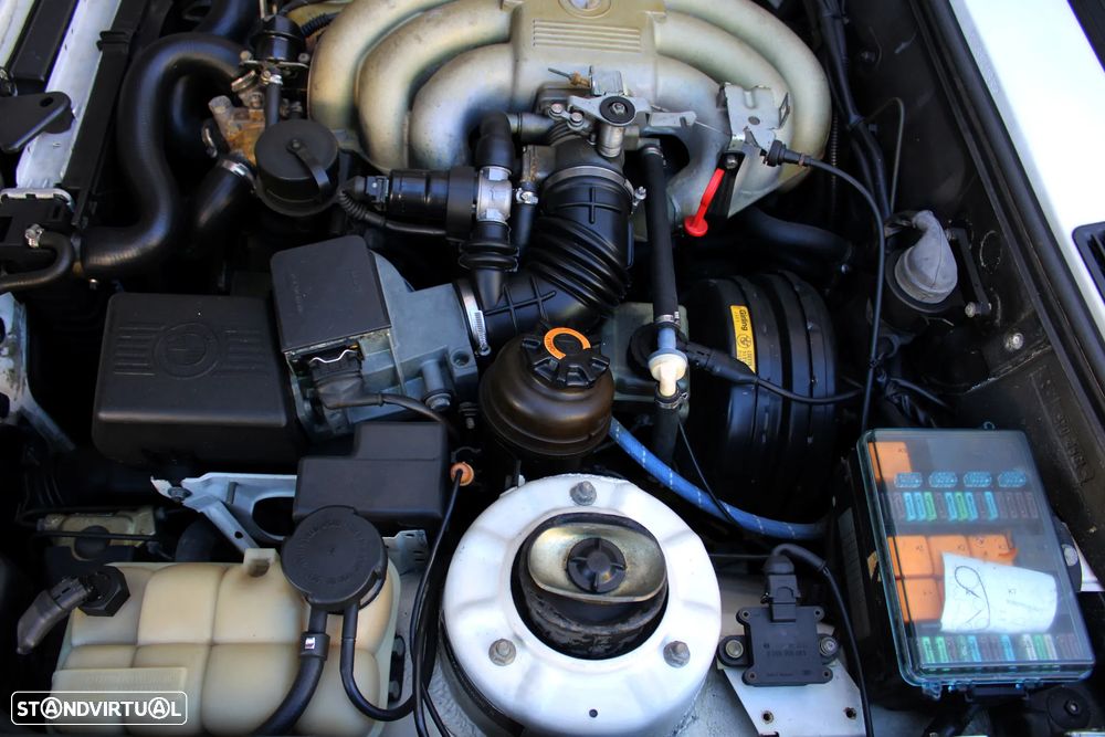 BMW 325 i Touring - 48