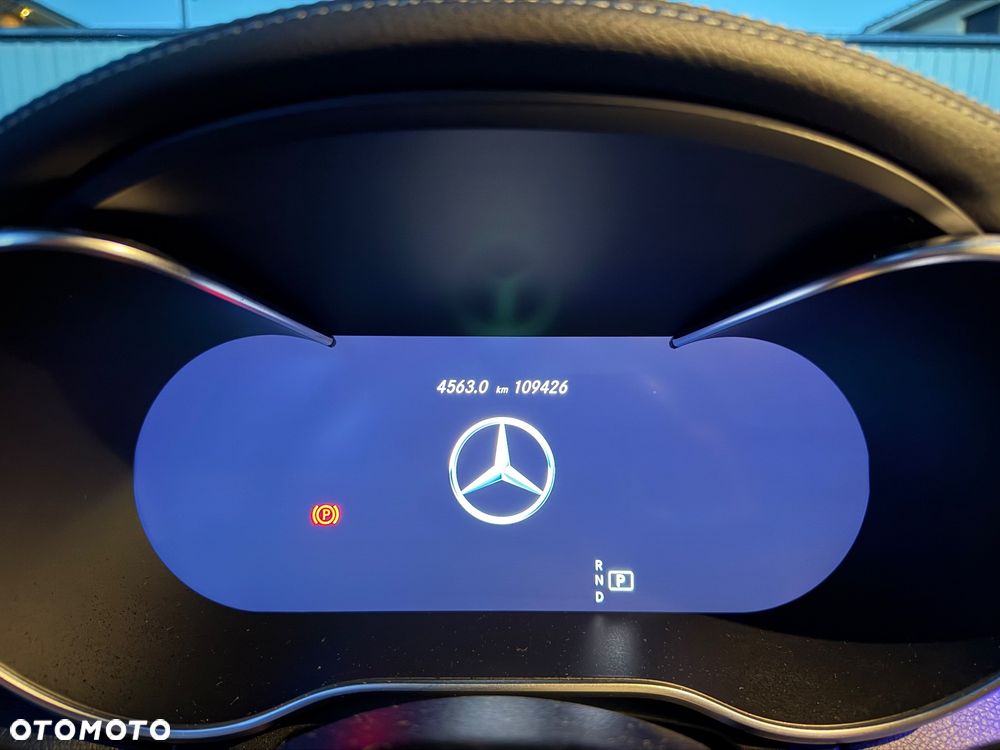 Mercedes-Benz Klasa C 220 d 4Matic 9G-TRONIC AMG Line Plus - 30