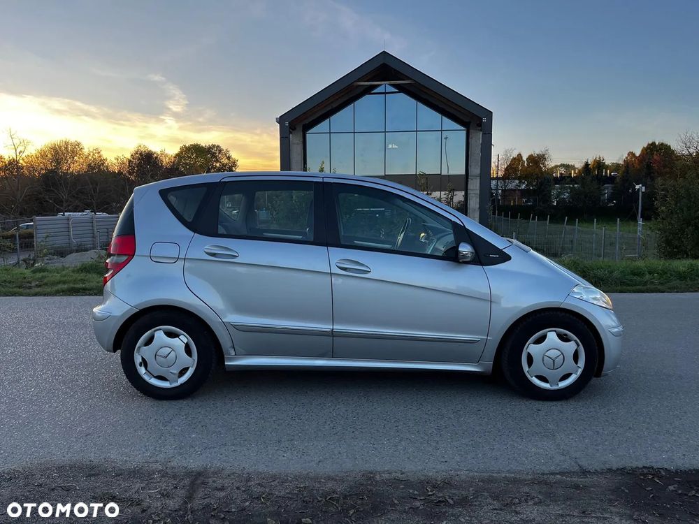 Mercedes-Benz Klasa A 180 CDI Autotronic Avantgarde - 19