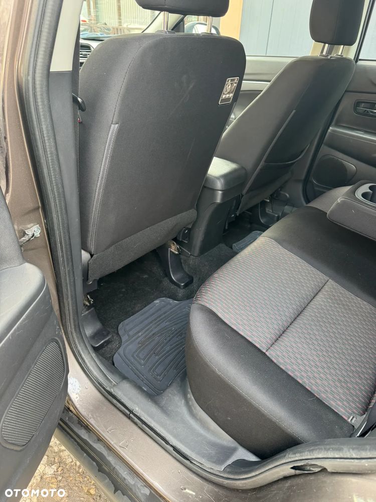 Mitsubishi ASX 1.6 Invite EU6 - 7