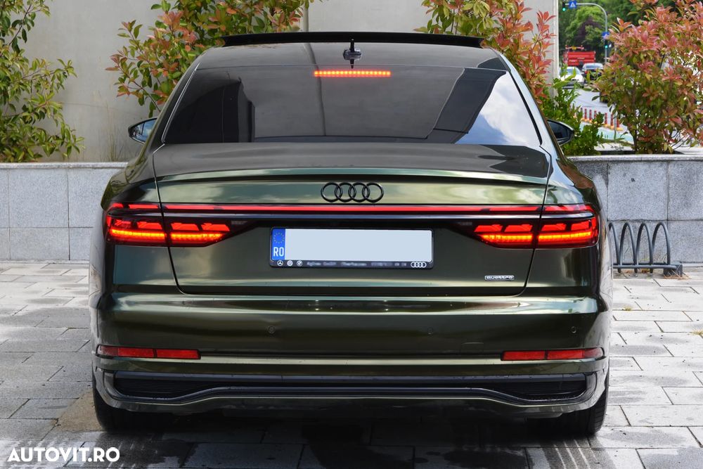 Audi A8 - 24