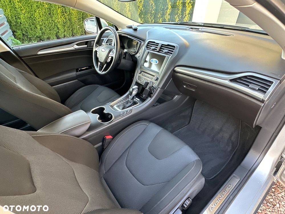 Ford Mondeo 2.0 TDCi STart-Stopp PowerShift-Aut Titanium - 24
