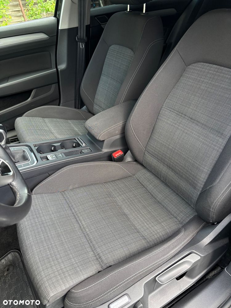 Volkswagen Passat 1.5 TSI EVO Business - 16