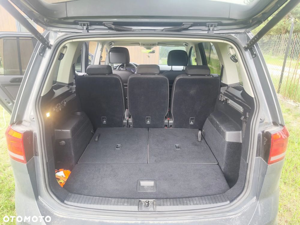 Volkswagen Touran 1.5 TSI EVO Highline DSG - 16