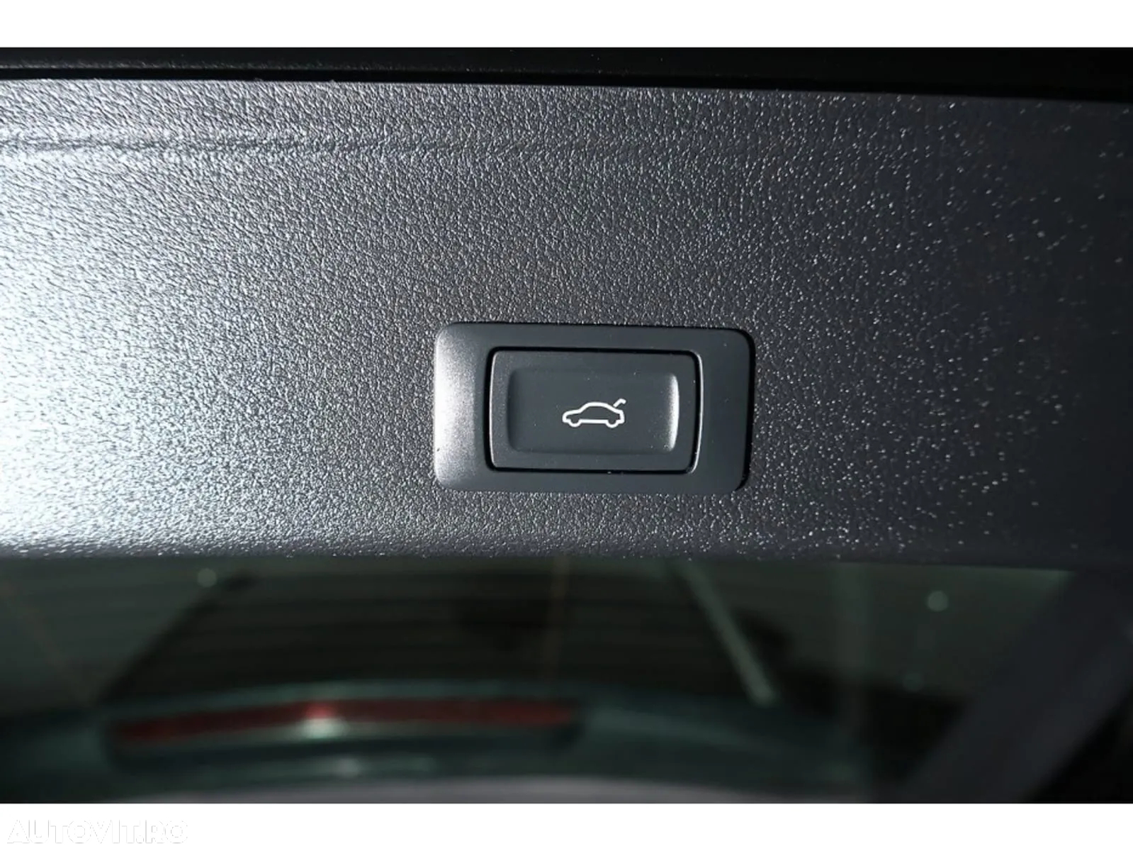 Audi A4 Avant 2.0 35 TFSI S tronic MHEV Advanced - 12