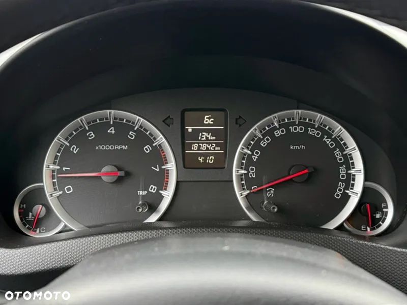 Suzuki Swift 1.2 Premium - 11