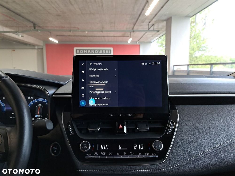 Toyota Corolla 1.8 Hybrid Comfort - 26
