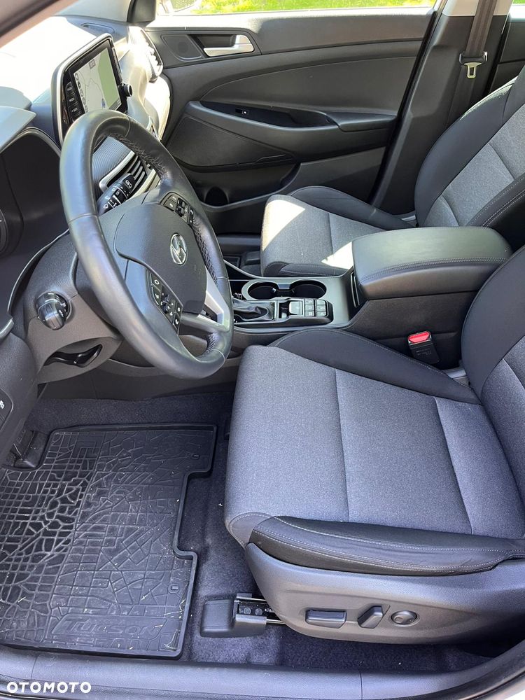 Hyundai Tucson blue 1.6 CRDi 4WD DCT Premium - 13