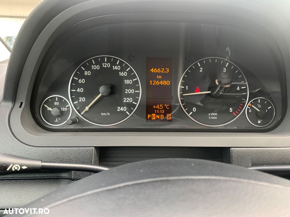 Mercedes-Benz A 180 - 17