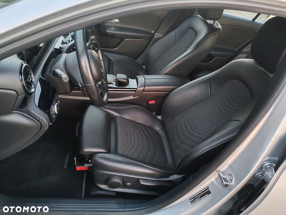 Mercedes-Benz Klasa A 180 d Edition 1 7G-DCT - 20