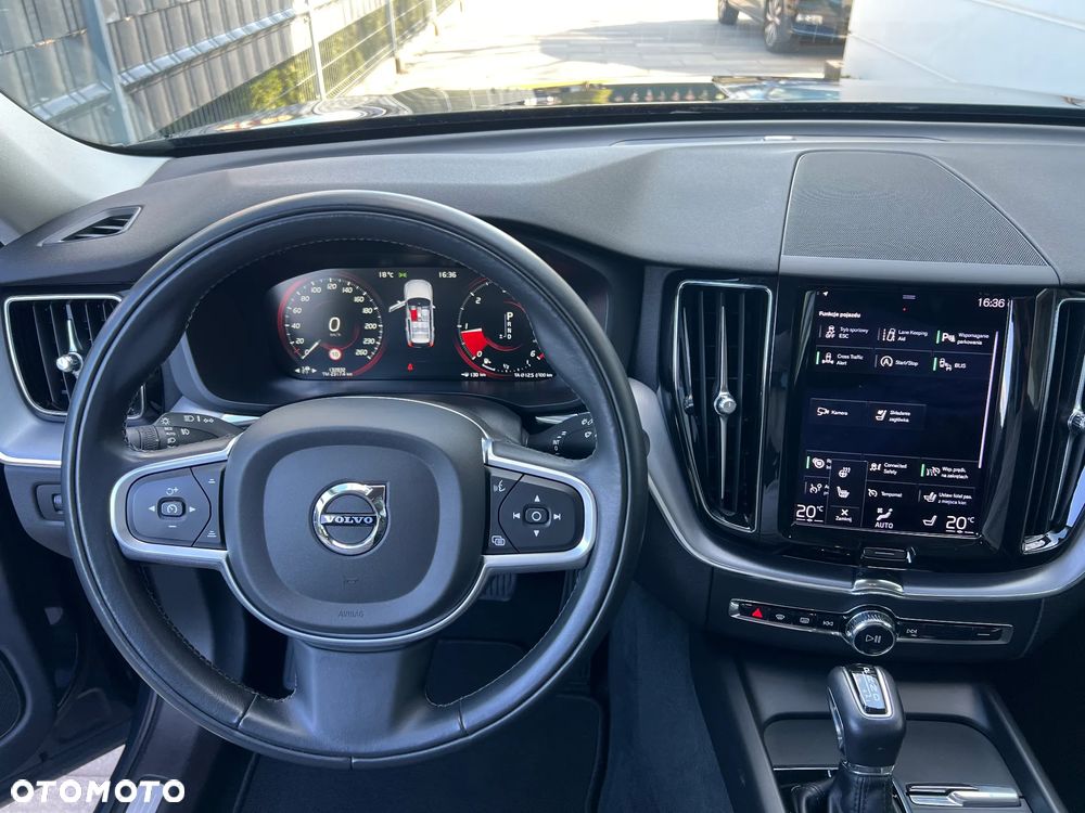 Volvo XC 60 D4 Geartronic Momentum Pro - 25