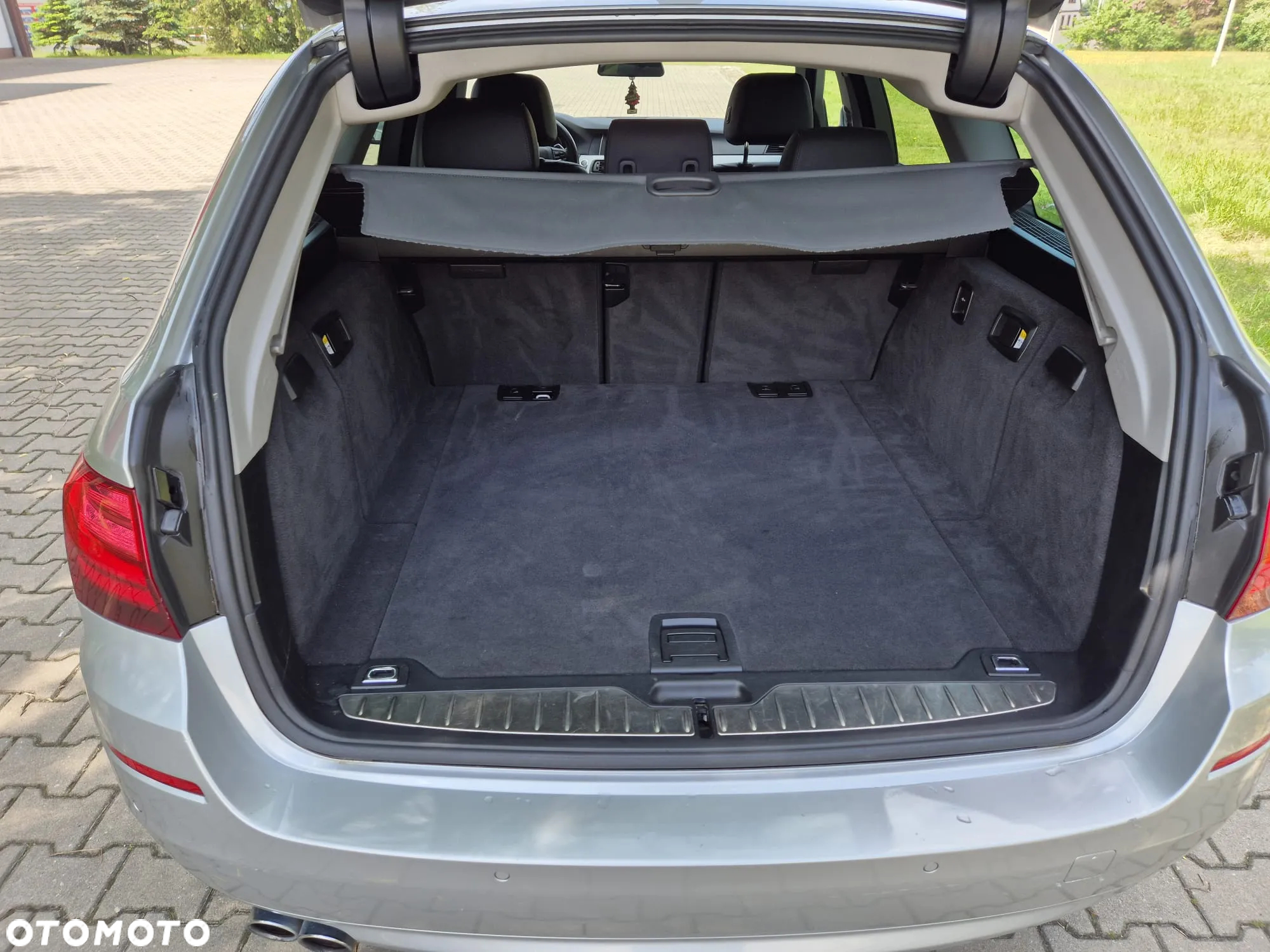 BMW Seria 5 525d xDrive Touring - 16
