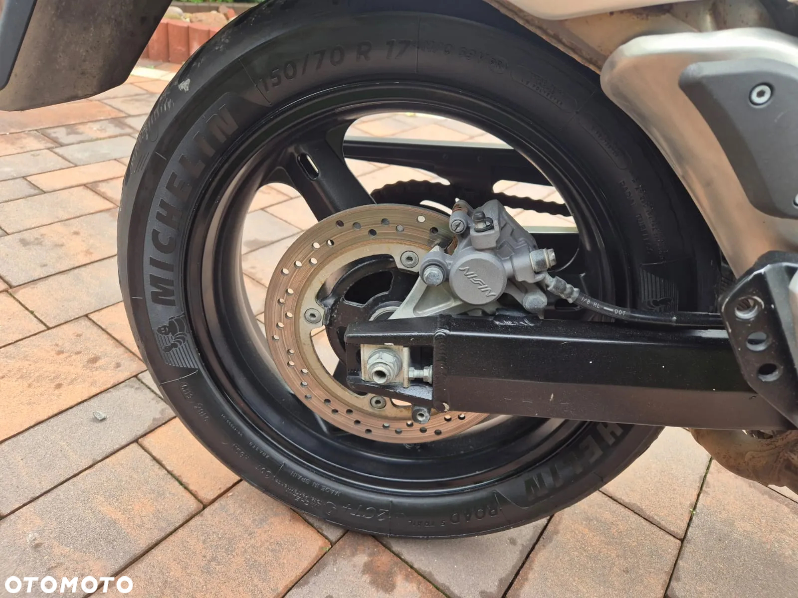 Suzuki V-STROM - 15