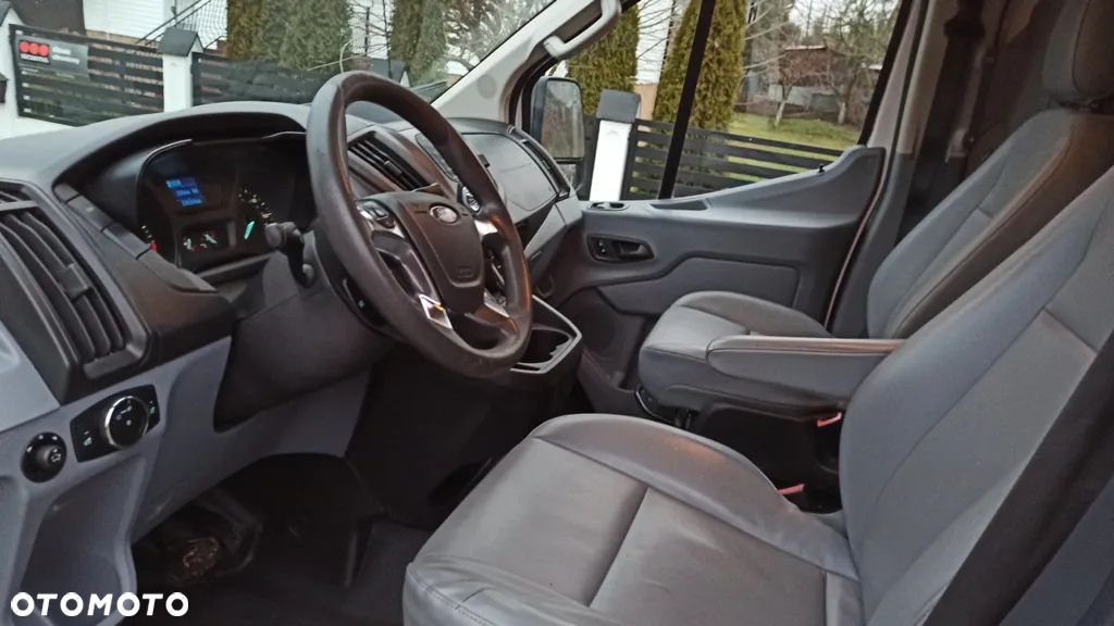 Ford Transit - 21
