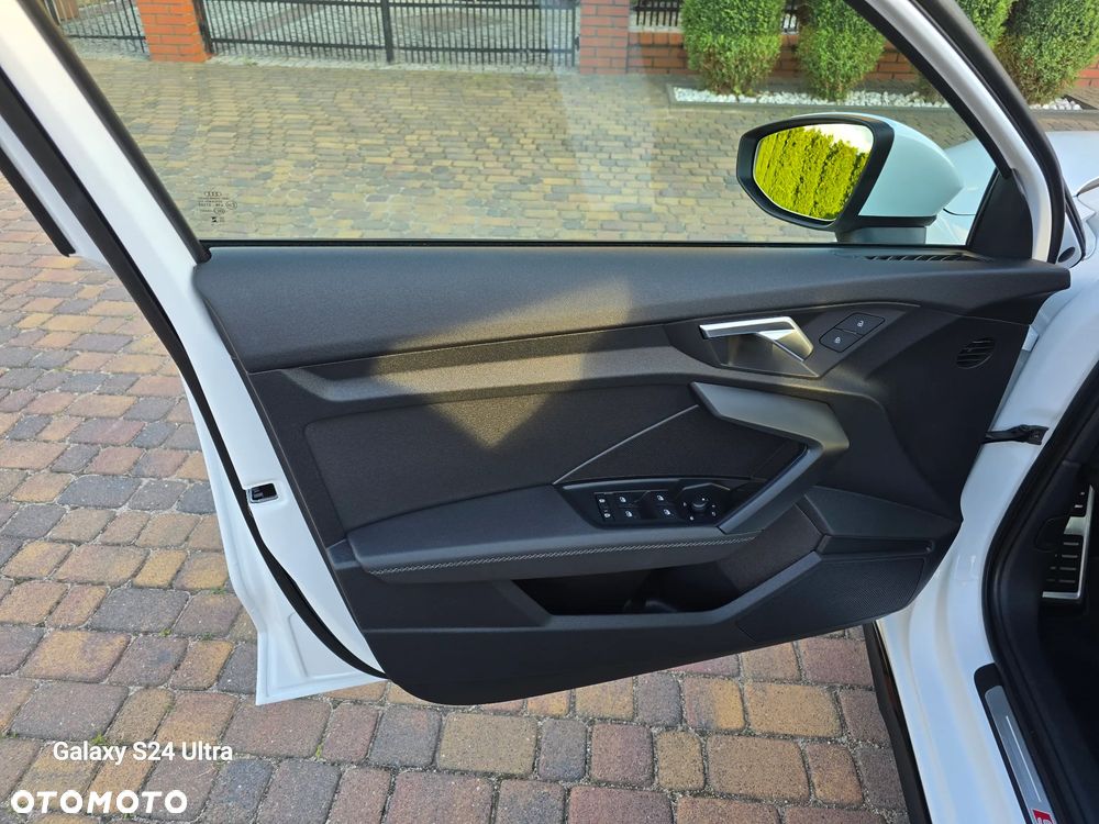 Audi A3 Sportback 2.0 TDI S tronic S line Sportpaket - 33