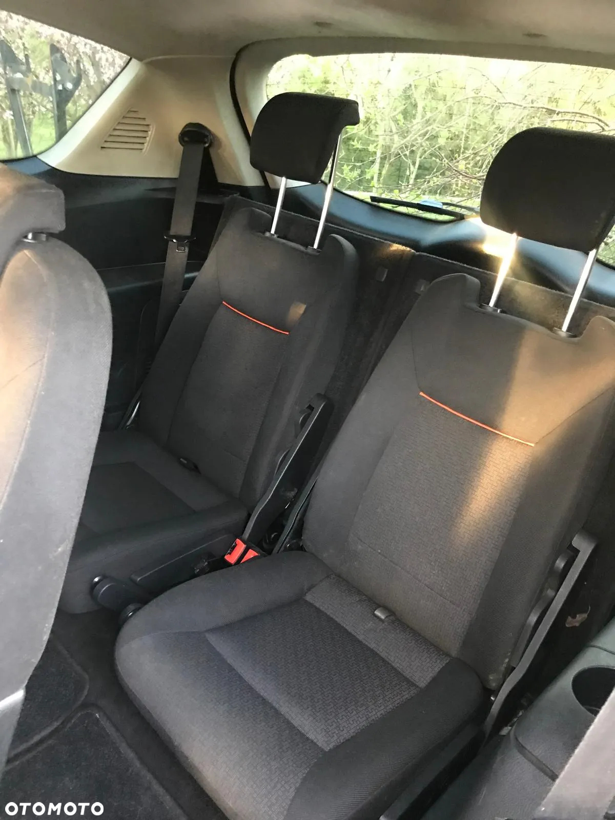 Ford S-Max - 10