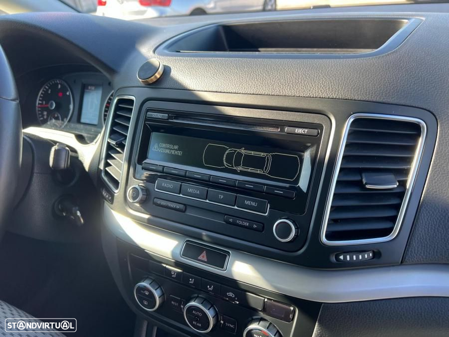VW Sharan 2.0 TDI Confortline - 8