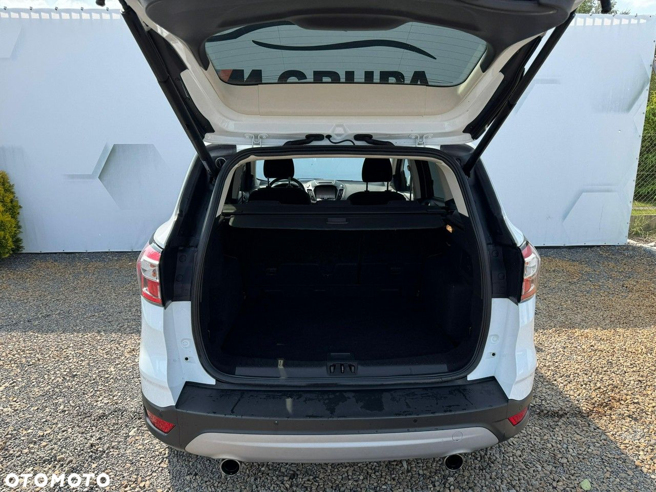 Ford Kuga - 21