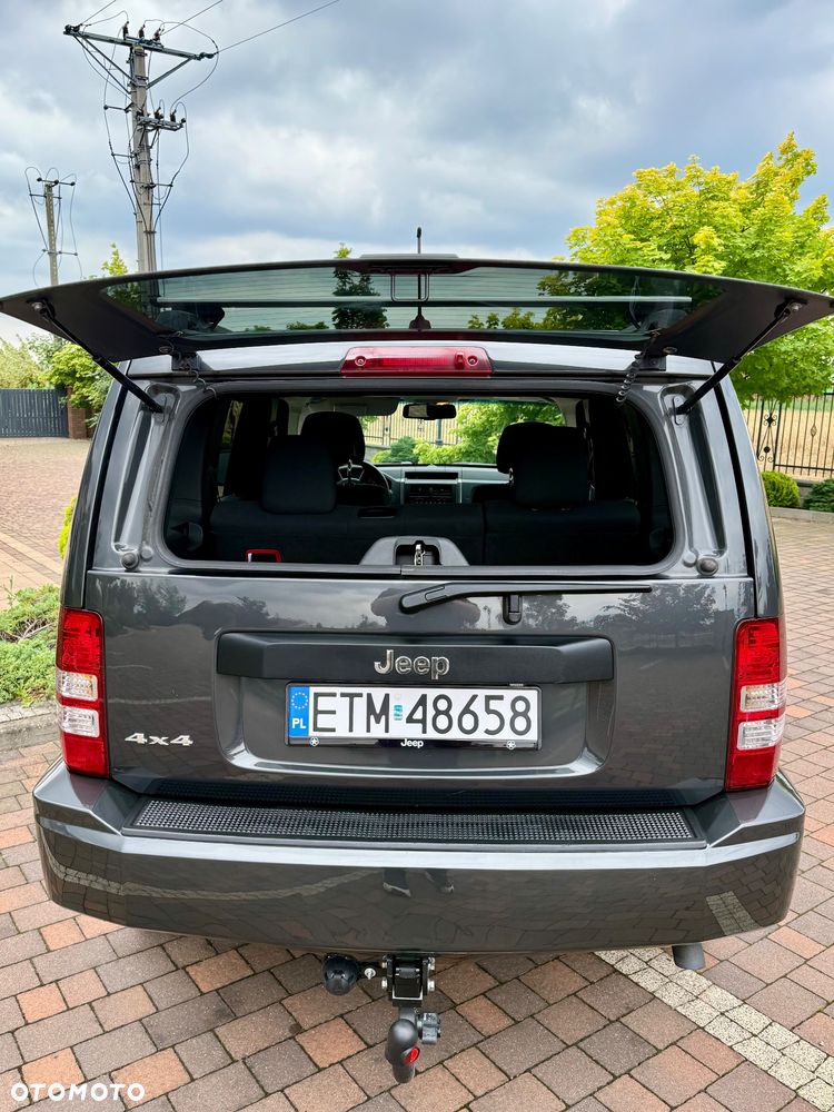 Jeep Liberty - 9