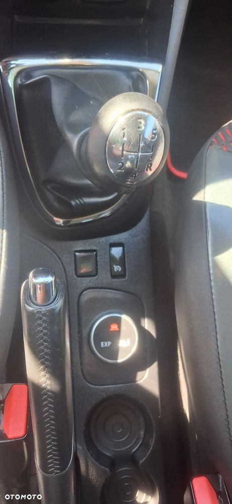 Renault Captur (ENERGY) TCe 90 BOSE EDITION - 21