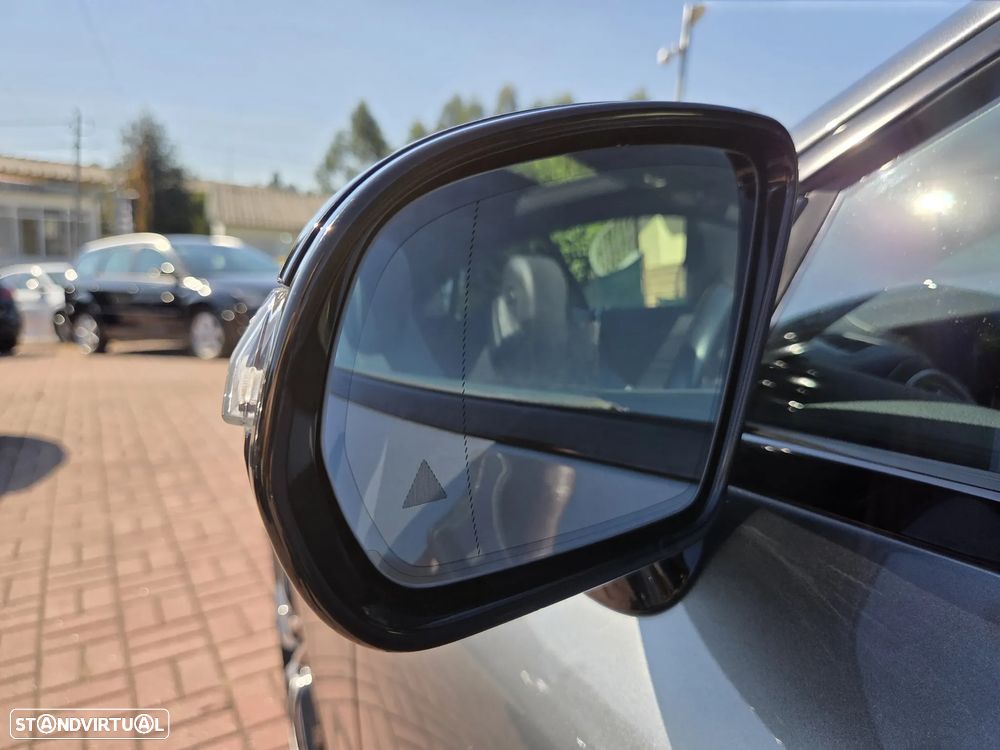 Mercedes-Benz E 220 d Coupe 9G-TRONIC AMG Line - 16