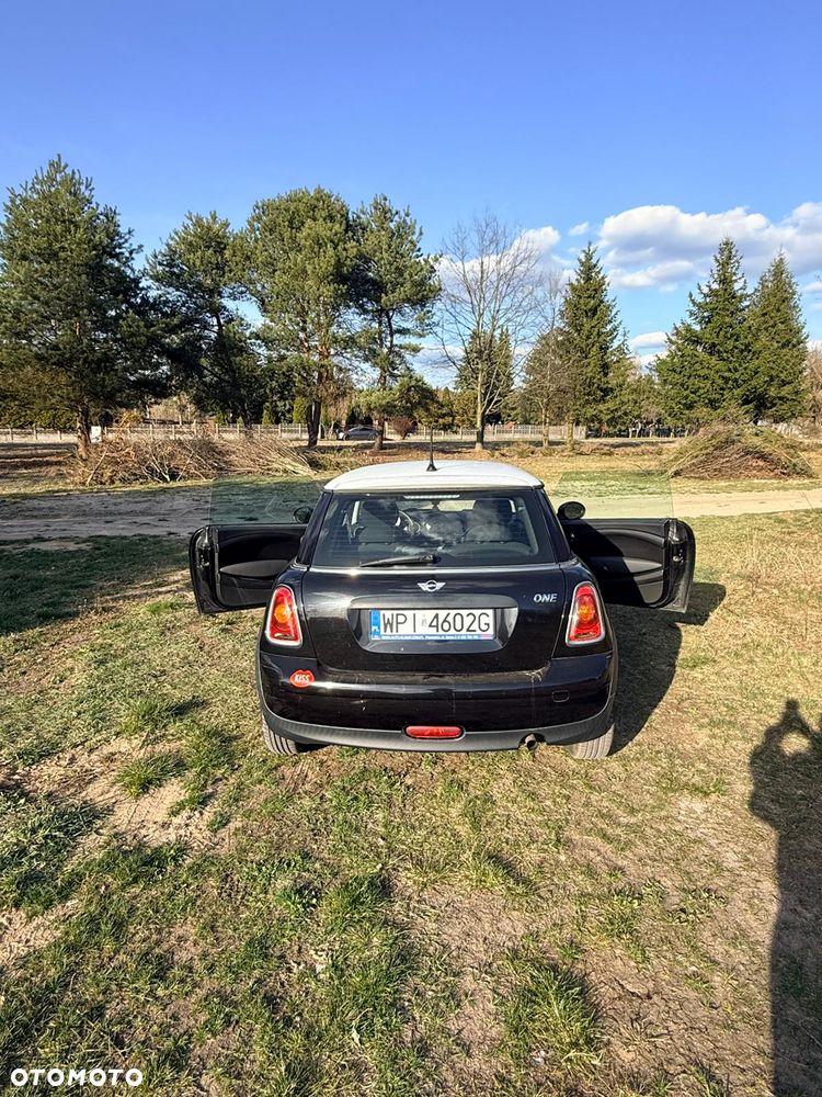 MINI ONE Standard - 6